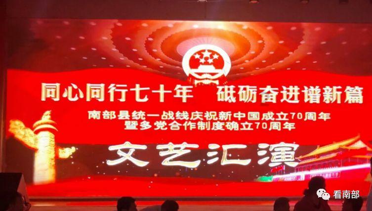 甜美奥莉吃甜点